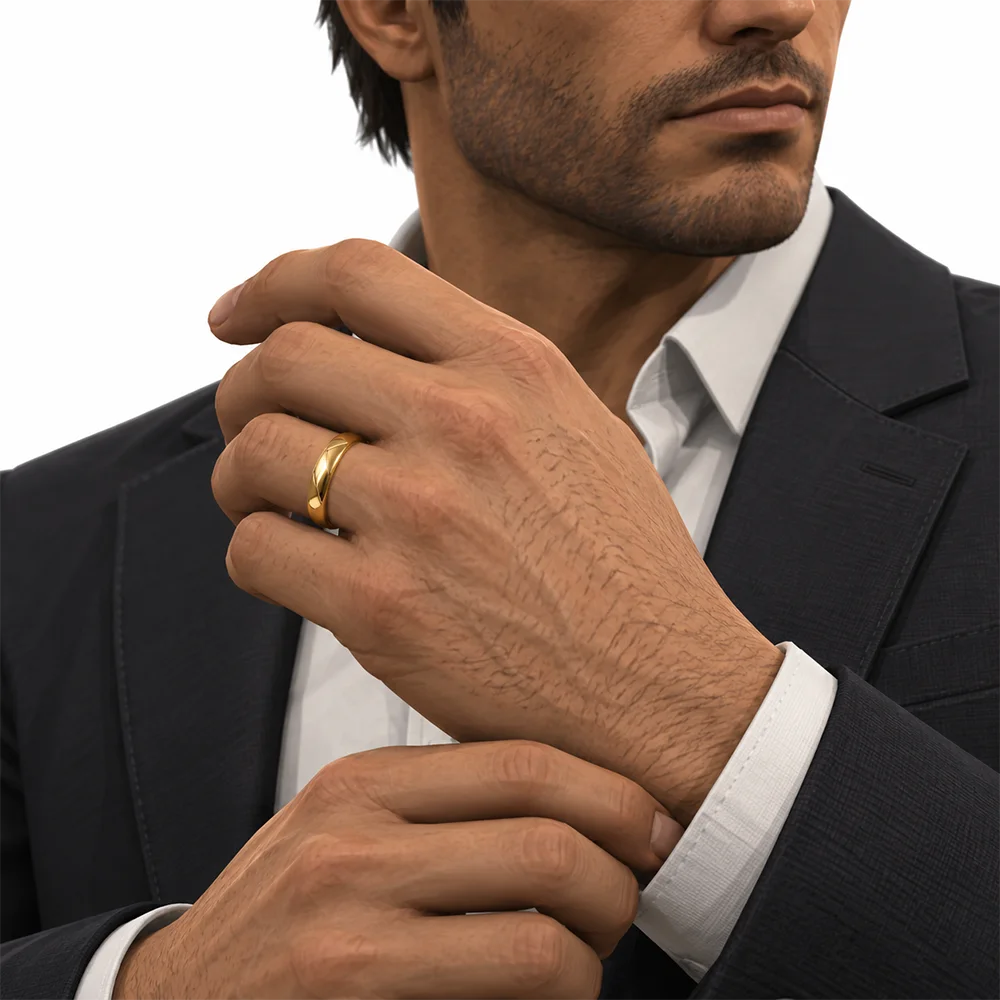 Solenne Sculpted Wedding Band — 18ct Yellow Gold — view 2